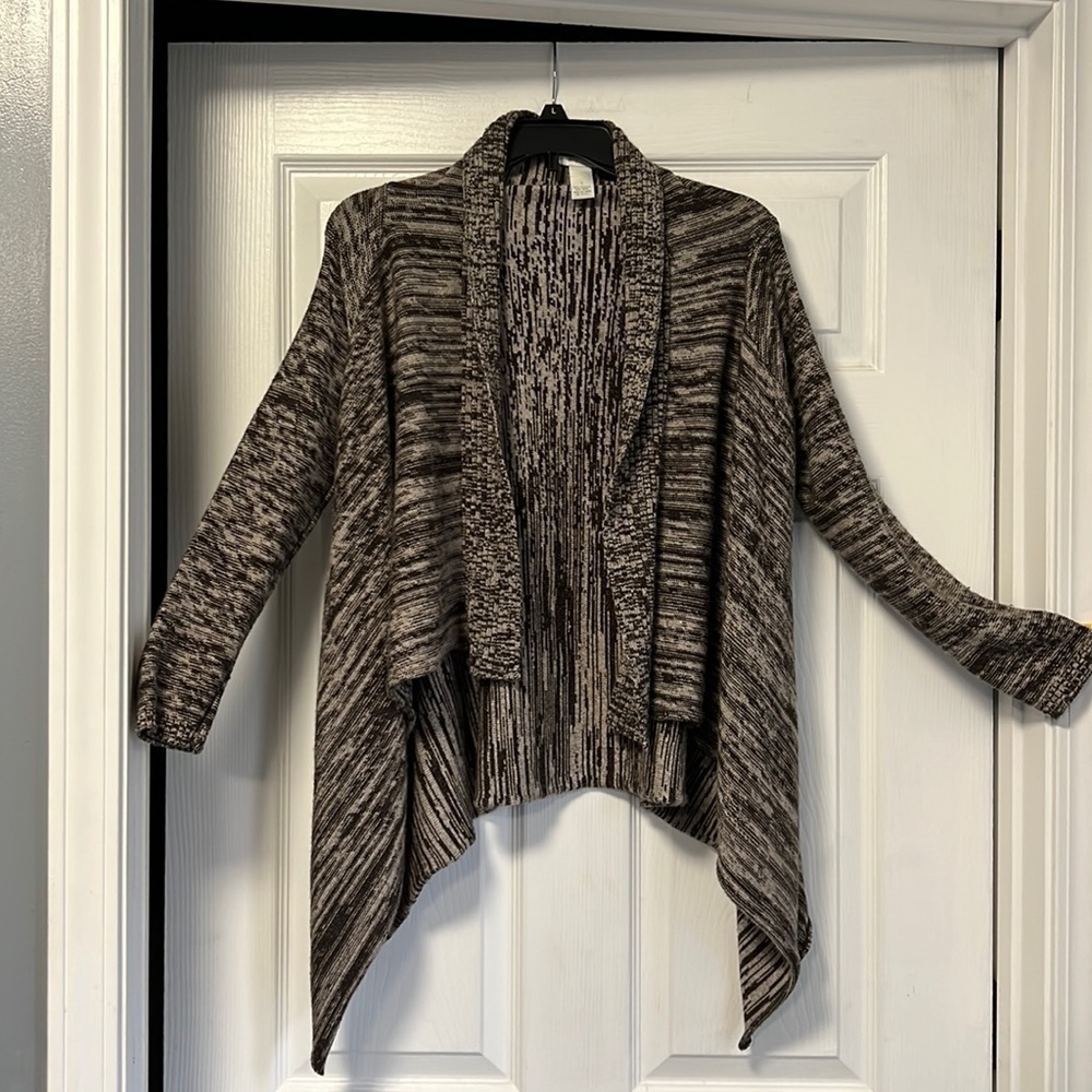 Tweeds Shark Bite Cardigan Size Small